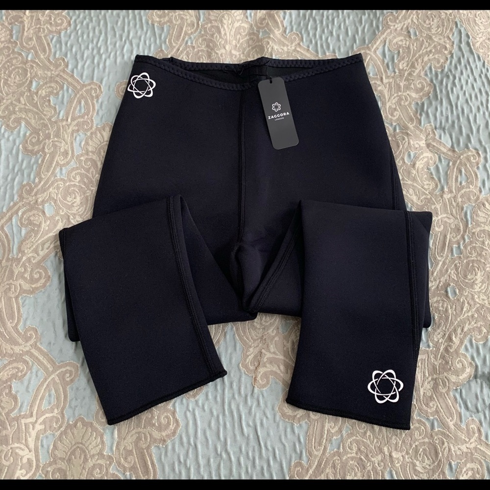 Zagorra Hot Yoga Pants Size Small